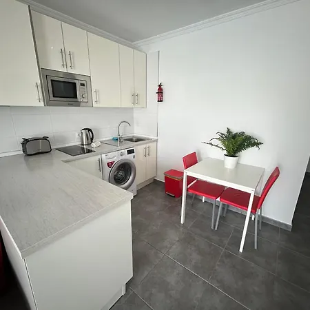 Stunning 1 Bedroom Puerto del Carmen (Lanzarote)