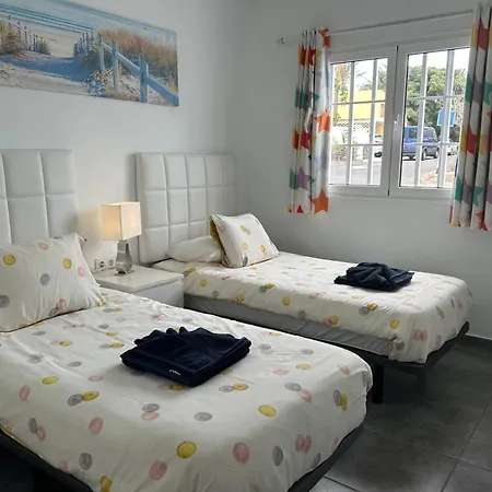Stunning 1 Bedroom